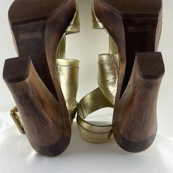Steve Madden Metallic Gold Strappy Heeled Sandals - Picture 10 of 10